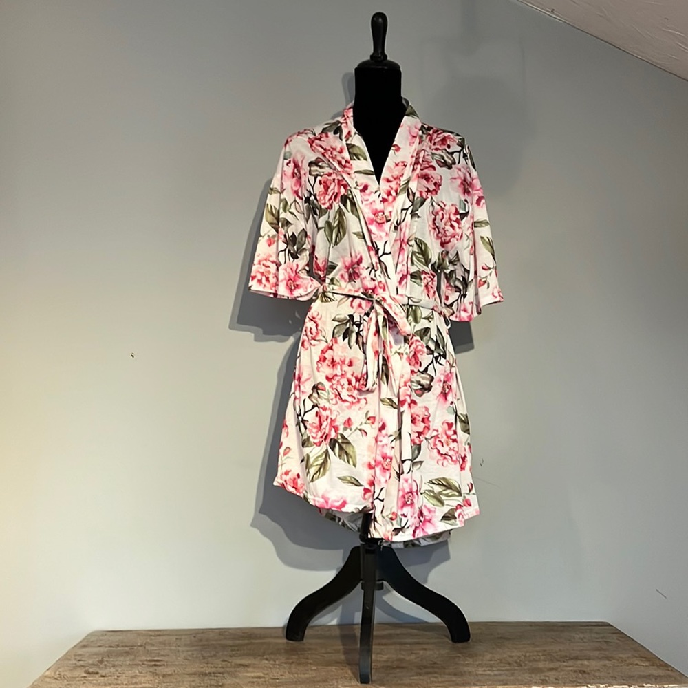 Show me your MuMu short robe